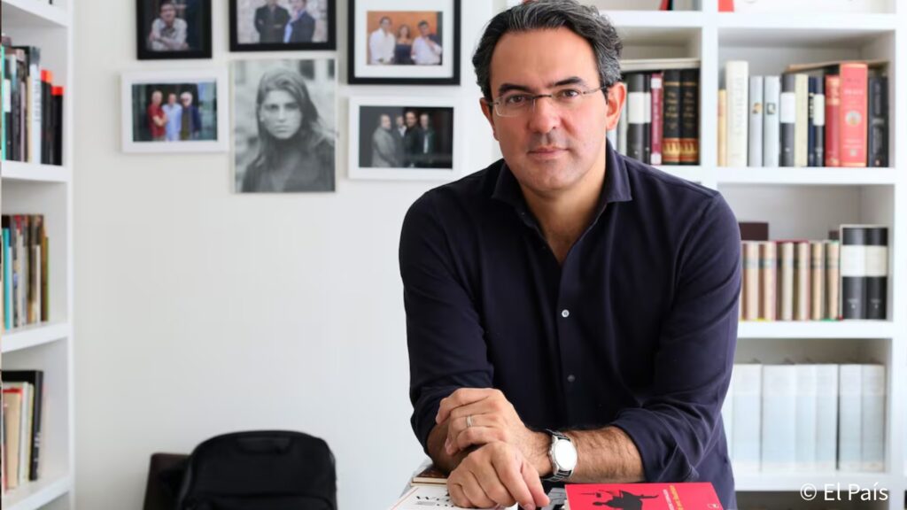 JUAN GABRIEL VÁSQUEZ | Agenda Cultural Santander