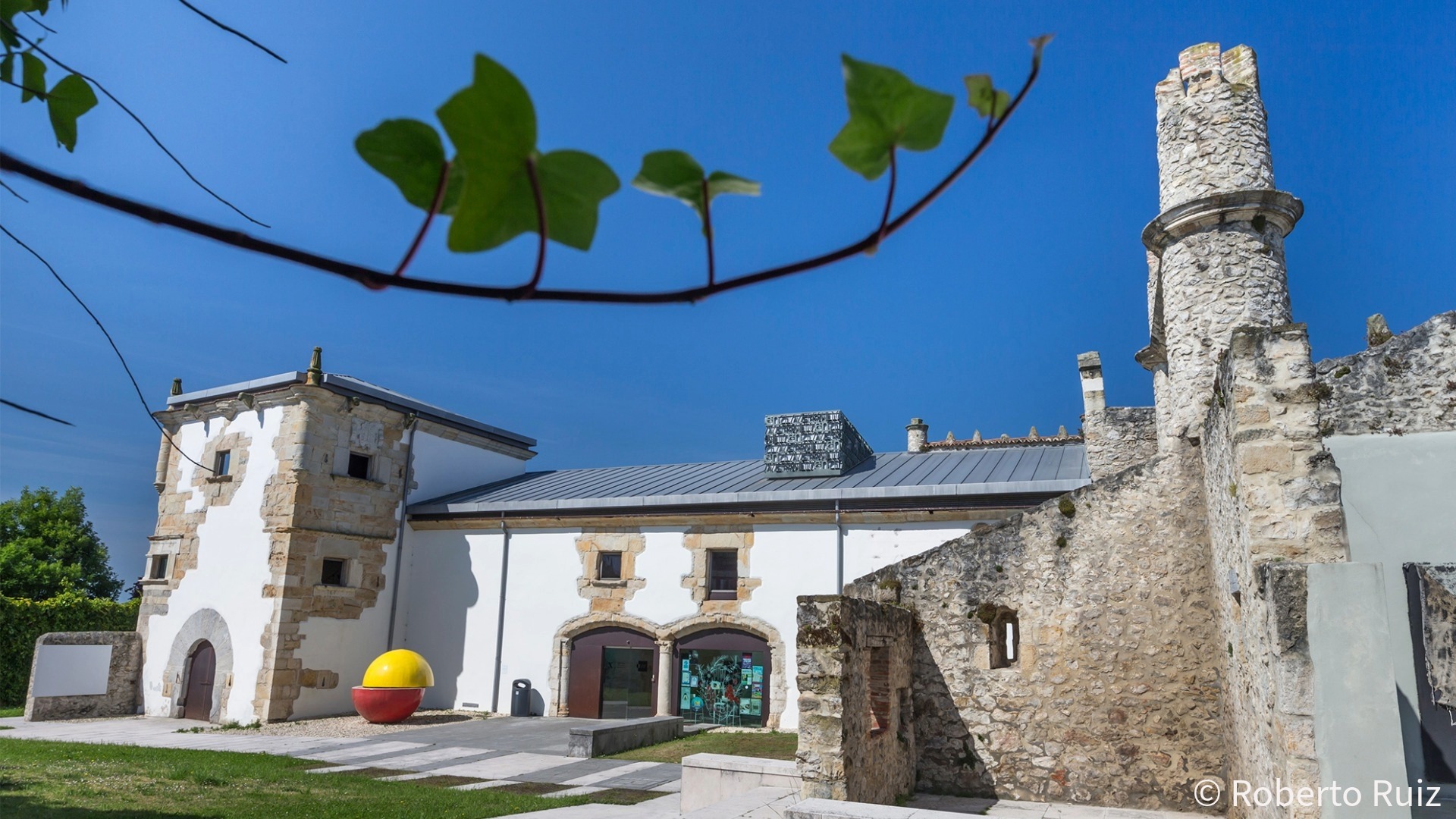 FUNDACIÓN SANTANDER CREATIVA LANZA SUS AYUDAS 2026